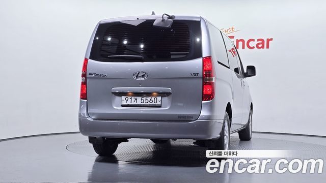 Hyundai Starex Van 3-Seater Smart — пробег 139 181 км — фото 4 из 5