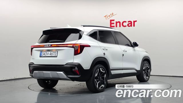 Kia Seltos из Кореи Encar