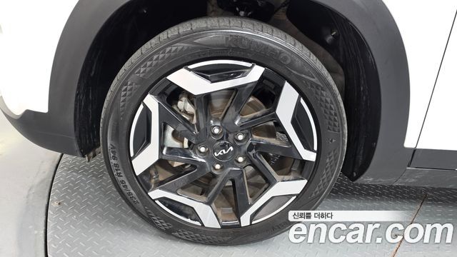 Kia Seltos из Кореи Encar