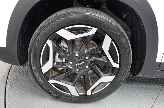 Kia Seltos Gasoline 1.6 Turbo 2WD Signature — пробег 37 179 км — фото 5 из 5