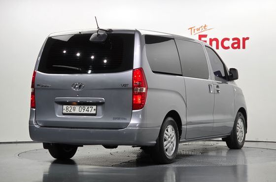 Hyundai Starex Van 3-Seater Smart — пробег 139 716 км — фото 2 из 5