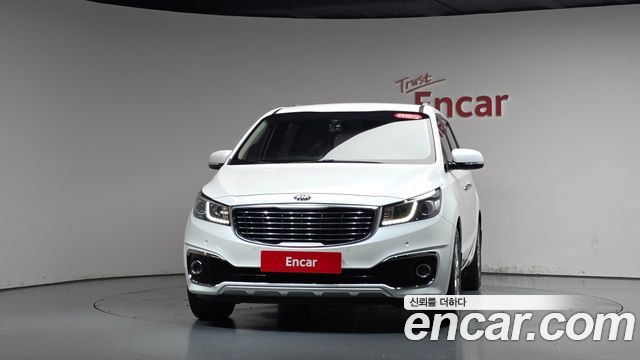 Kia Carnival 9-seater Prestige — пробег 72 287 км — фото 3 из 5