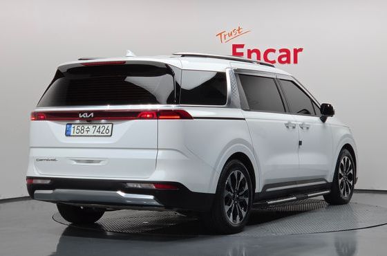 Kia Carnival Diesel 9-Seater Signature — пробег 99 947 км — фото 2 из 5