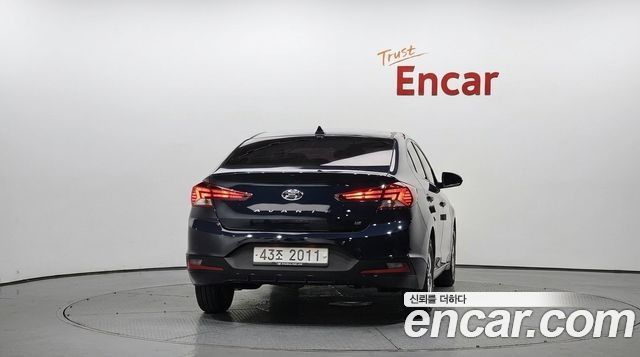 Hyundai AVANTE 1.6 Smart — пробег 30 851 км — фото 4 из 5