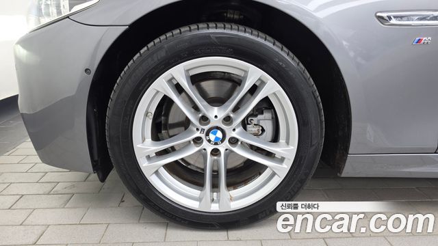 BMW 5-Series 528i xDrive Aero Dynamic Special Edition — пробег 103 946 км — фото 5 из 5