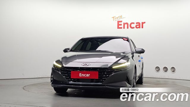 Hyundai AVANTE Inspiration — пробег 75 395 км — фото 3 из 5