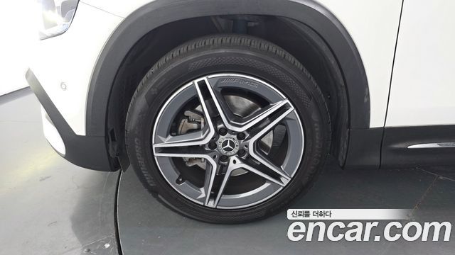 Mercedes-Benz GLB-Class из Кореи Encar