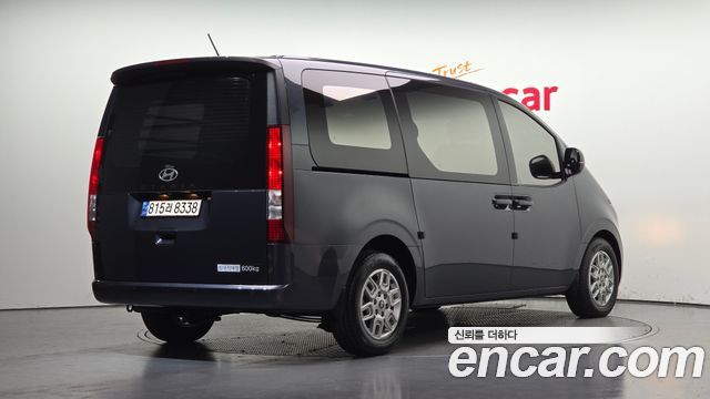 Hyundai Staria из Кореи Encar