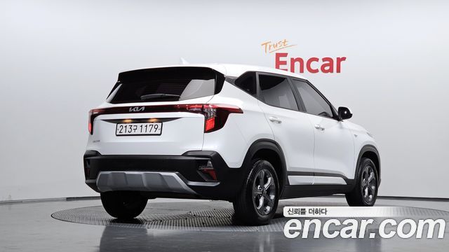 Kia Seltos из Кореи Encar