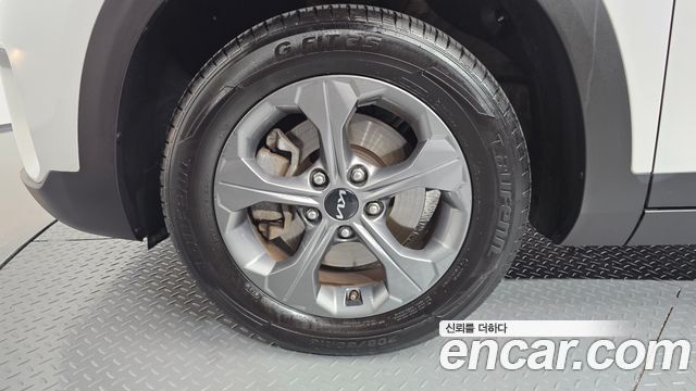 Kia Seltos из Кореи Encar