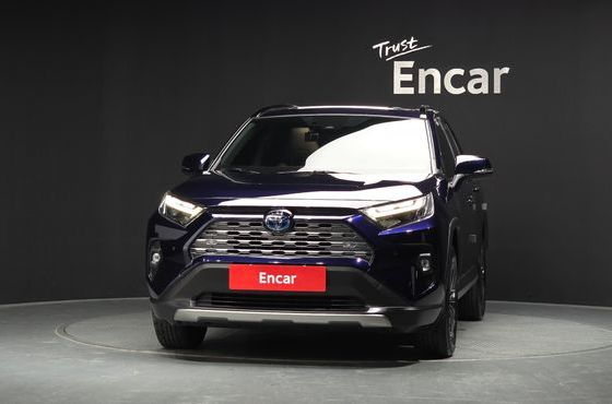 Toyota RAV4 2,5 4WD Hybrid LTD — пробег 67 894 км — фото 3 из 5