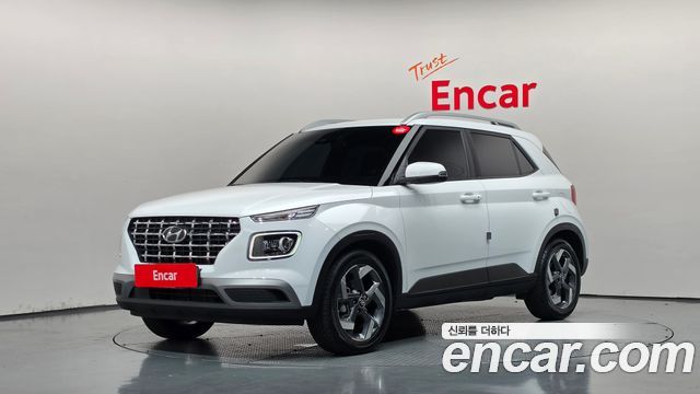 Hyundai Venue 1,6 Premium — пробег 7 966 км — фото 1 из 5