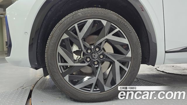 Renault (Samsung) Grand Koleos 1.5 E-TECH Esprit Alphine 2WD — пробег 16 200 км — фото 5 из 5