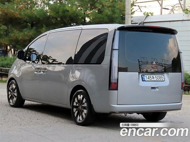 Hyundai Staria из Кореи Encar
