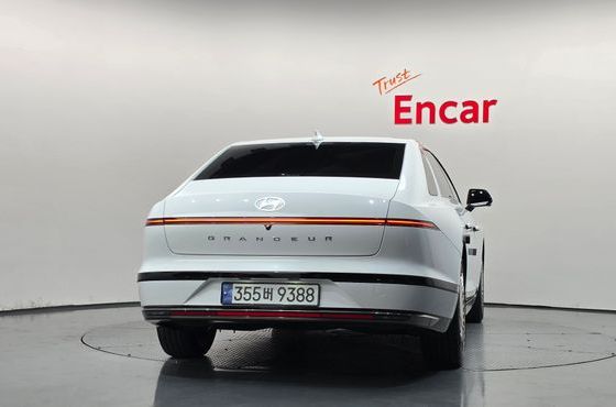 Hyundai Grandeur Calligraphy — пробег 17 678 км — фото 4 из 5