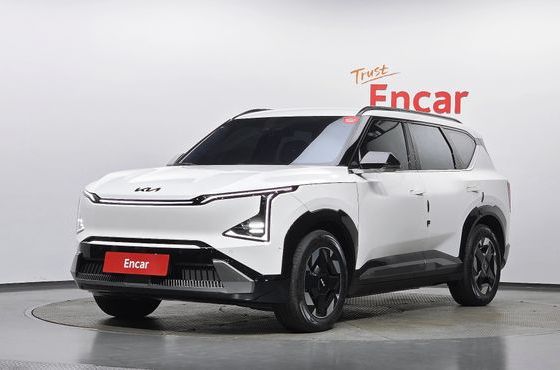 Kia EV5 Long Range 2WD Earth — пробег 8 061 км — фото 1 из 5