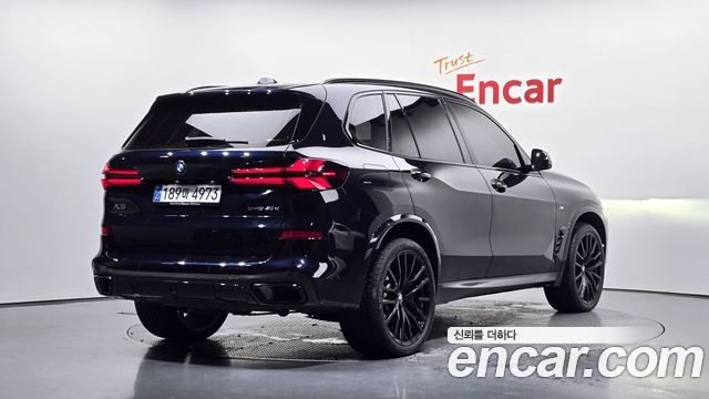 BMW X5 xDrive 40d M Sport Online Exclusive Editon — пробег 6 189 км — фото 2 из 5