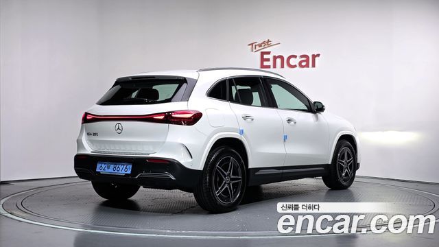 Mercedes-Benz EQA EQA250 AMG Line — пробег 54 км — фото 2 из 5