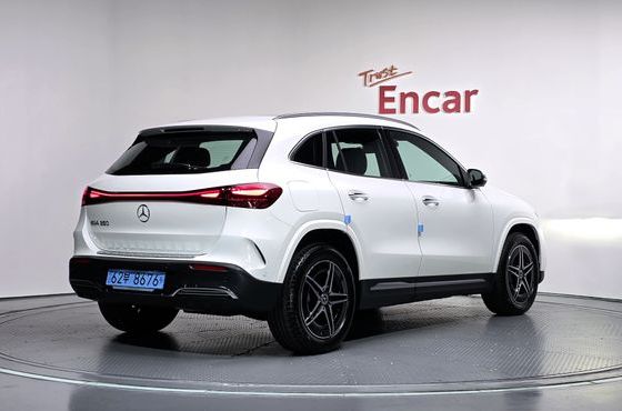Mercedes-Benz EQA EQA250 AMG Line — пробег 54 км — фото 2 из 5