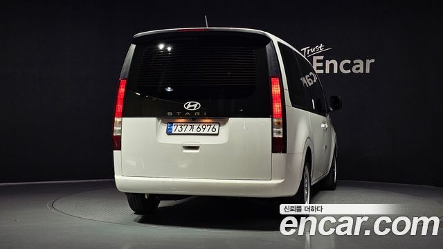 Hyundai Staria Tourer 11-Seater Smart — пробег 12 788 км — фото 4 из 5
