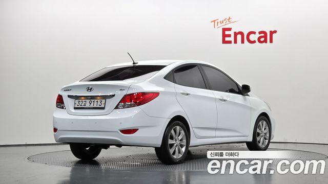 Hyundai Accent из Кореи Encar