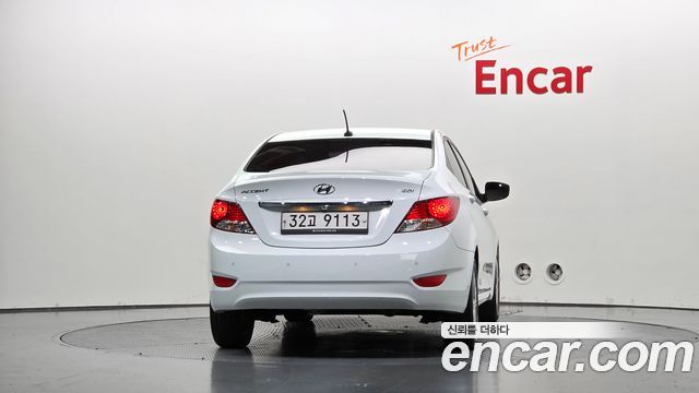 Hyundai Accent из Кореи Encar