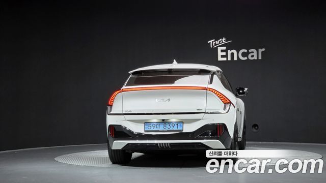 Kia EV6 GT 4WD — пробег 26 189 км — фото 4 из 5