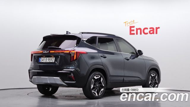 Kia Seltos из Кореи Encar