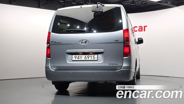 Hyundai Starex Van 3-Seater Smart — пробег 57 309 км — фото 4 из 5