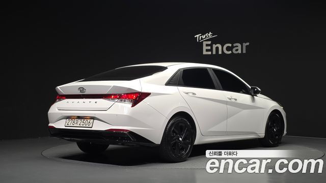 Hyundai AVANTE Smart — пробег 70 310 км — фото 2 из 5