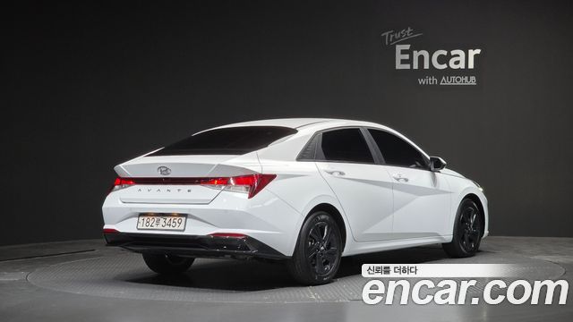 Hyundai AVANTE из Кореи Encar