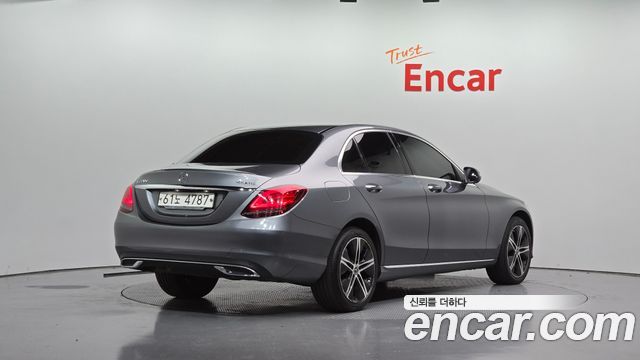 Mercedes-Benz C-Class из Кореи Encar