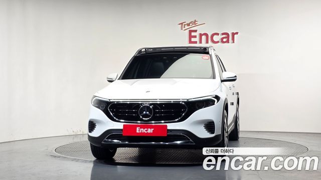 Mercedes-Benz EQB EQB300 4MATIC Electric Art — пробег 7 559 км — фото 3 из 5
