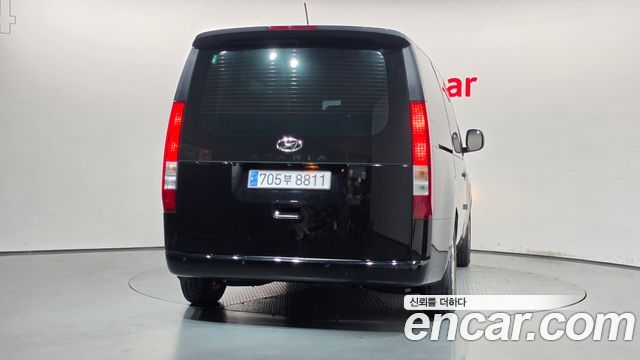 Hyundai Staria L3.5 Tourer 11-Seater Modern — пробег 31 268 км — фото 4 из 5