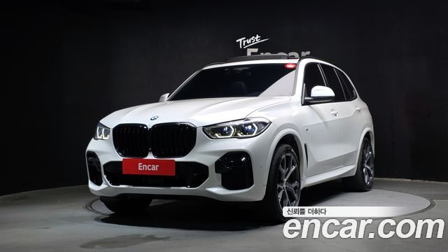BMW X5 xDrive 30d M Sport — пробег 67 483 км — фото 1 из 5