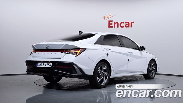 Hyundai AVANTE из Кореи Encar