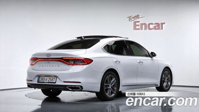 Hyundai Grandeur из Кореи Encar