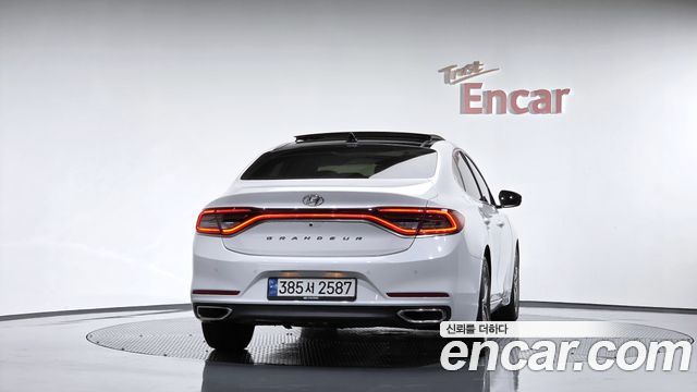 Hyundai Grandeur из Кореи Encar