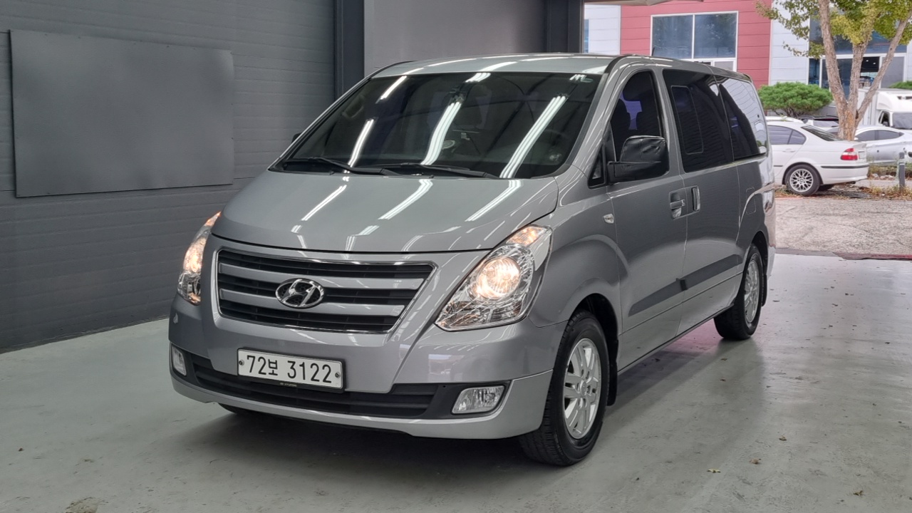 Hyundai Starex из Кореи Encar