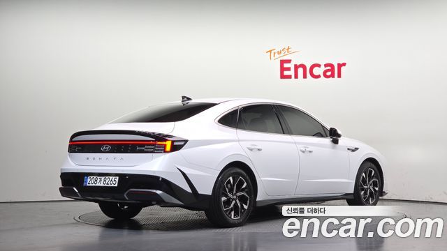 Hyundai Sonata 2.0 Exclusive — пробег 10 055 км — фото 2 из 5