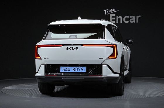 Kia EV5 Long Range 2WD GT Line — пробег 18 330 км — фото 4 из 5