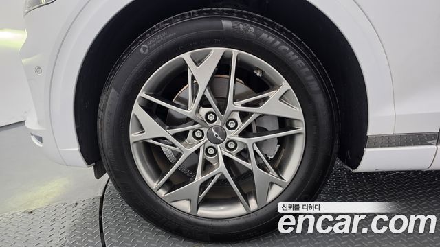 Genesis GV70 из Кореи Encar