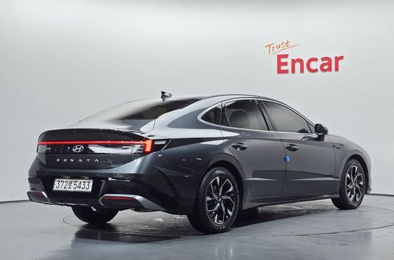 Hyundai Sonata 2.0 Premium — пробег 20 474 км — фото 2 из 5