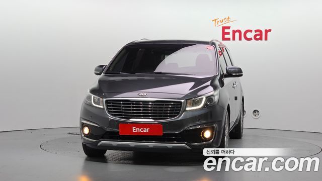 Kia Carnival 9-Seater Noblesse Special — пробег 171 124 км — фото 3 из 5