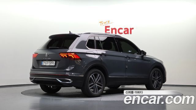 Volkswagen Tiguan 2.0 TDI Prestige — пробег 56 747 км — фото 2 из 5