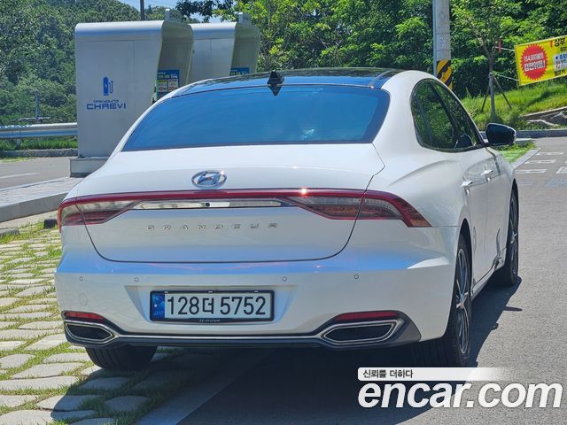Hyundai Grandeur 2.5 Exclusice — пробег 55 395 км — фото 4 из 5