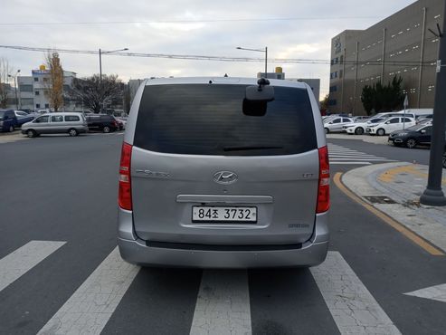 Hyundai Starex Van 5-Seater Smart — пробег 30 970 км — фото 3 из 5