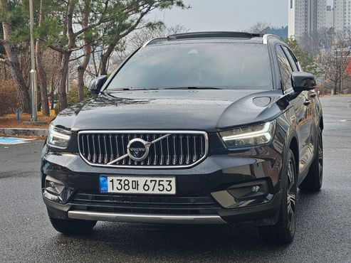 Volvo XC40 B4 Inscription — пробег 39 703 км — фото 3 из 5