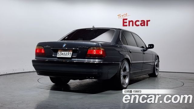 BMW 7-Series из Кореи Encar