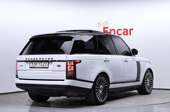 Land Rover Range Rover 4.4 SDV8 Vogue SE DIESEL — пробег 164 541 км — фото 2 из 5